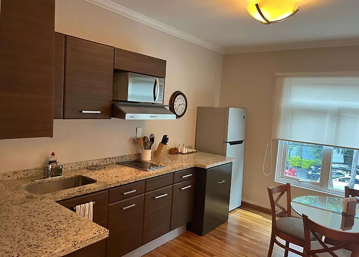 Apartment Arquimedes Deco - Colourful 1br In Polanco Mexico City